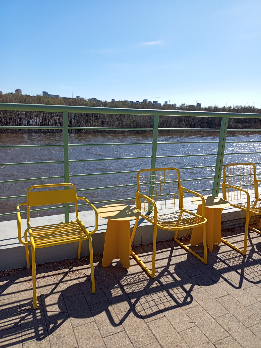 Терраса на набережной