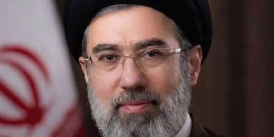 Верховный лидер Ирана пообещал горькое поражение «двум армиям неверия и высокомерия»