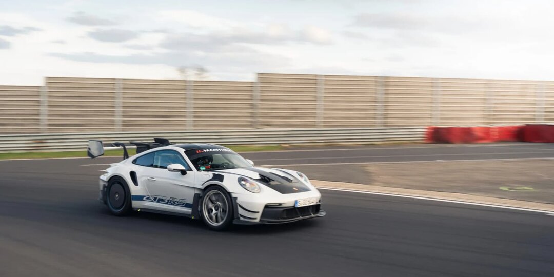 GT3 RS показал 6:45 на Нюрбургринге