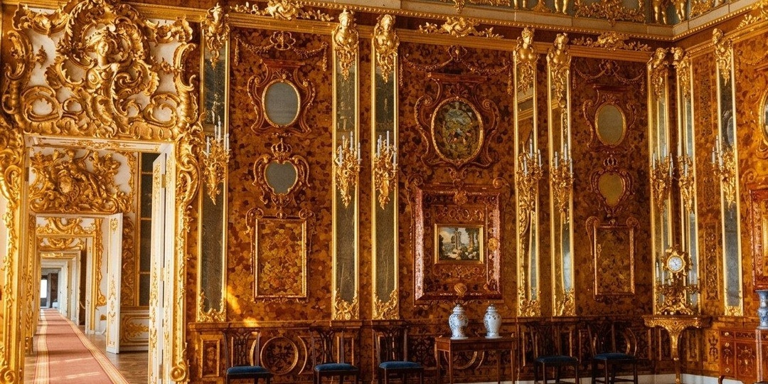 Пропажа Янтарной комнаты — самая загадочная история, лёгшая в основу бесчисленных городских легенд Калининграда