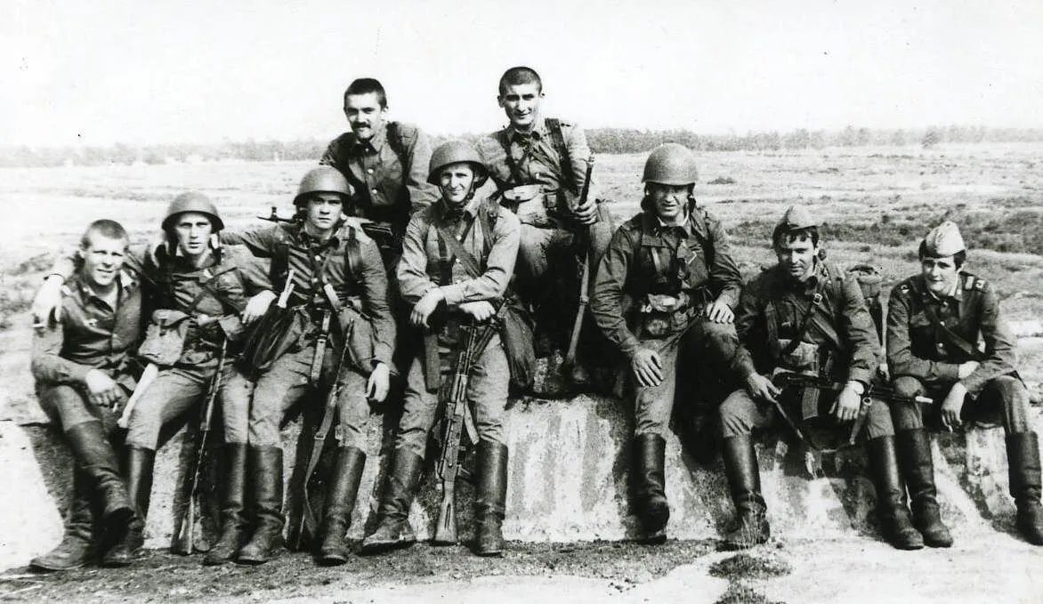 Пехота! Фото Сергея Петухова...