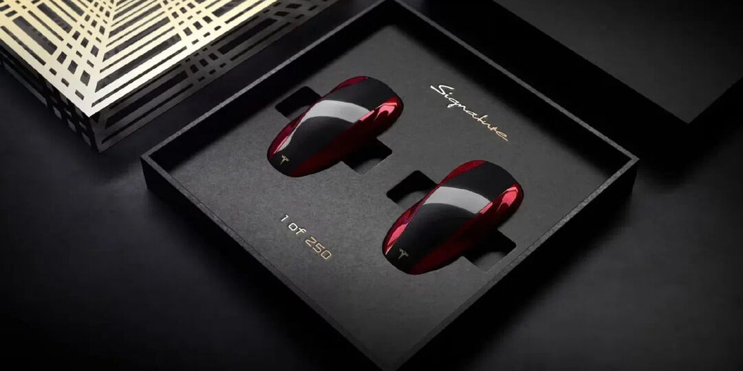 Tesla вводит штрафы за перепродажу лимитных Model S и X