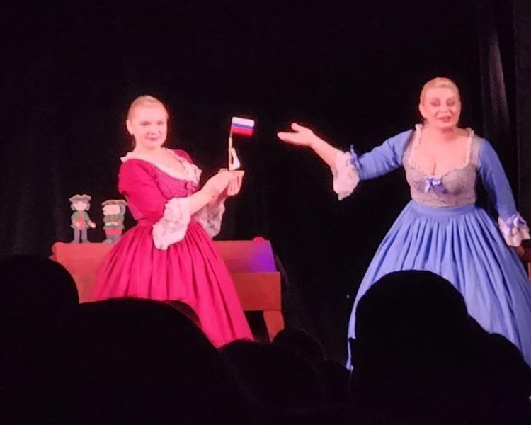     В Курске проходят гастроли Могилёвского театра кукол