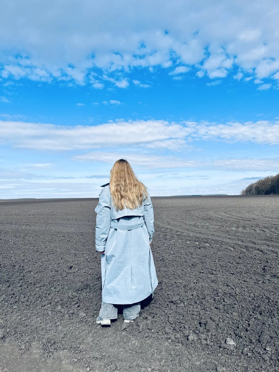 Это я в прошлом году на старте посевной. Начали рано, 3 апреля. В этом году посевная только ещё планируется. 