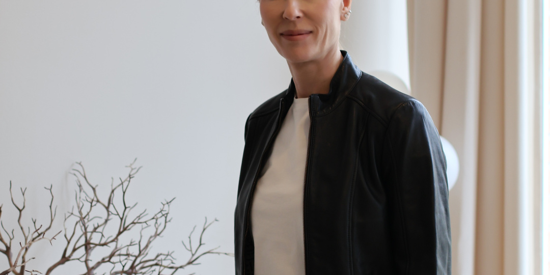 Деньги или подарок после измены: унизительно или справедливо? Зачем нужна разовая компенсаци.