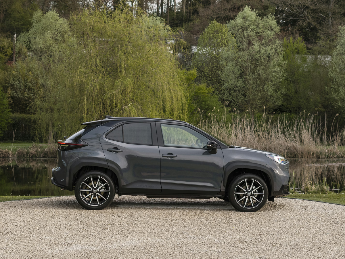 Toyota (Тойота) Yaris Cross (Ярис Кросс)