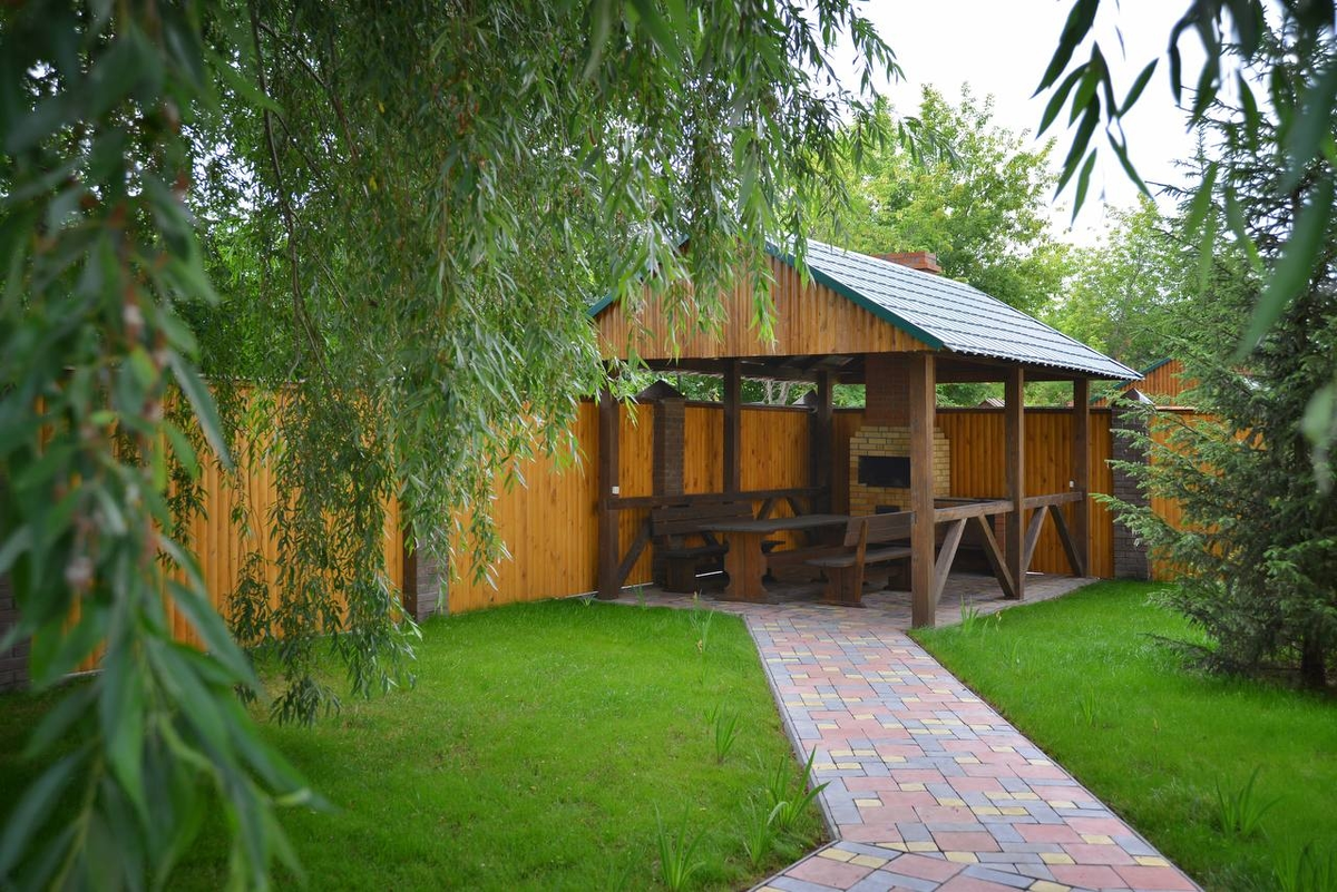 Акция "Перовмайские шашлыки" в Омске от "банного курорта "Раздолье", 101sauna.ru/Omsk/razdolie