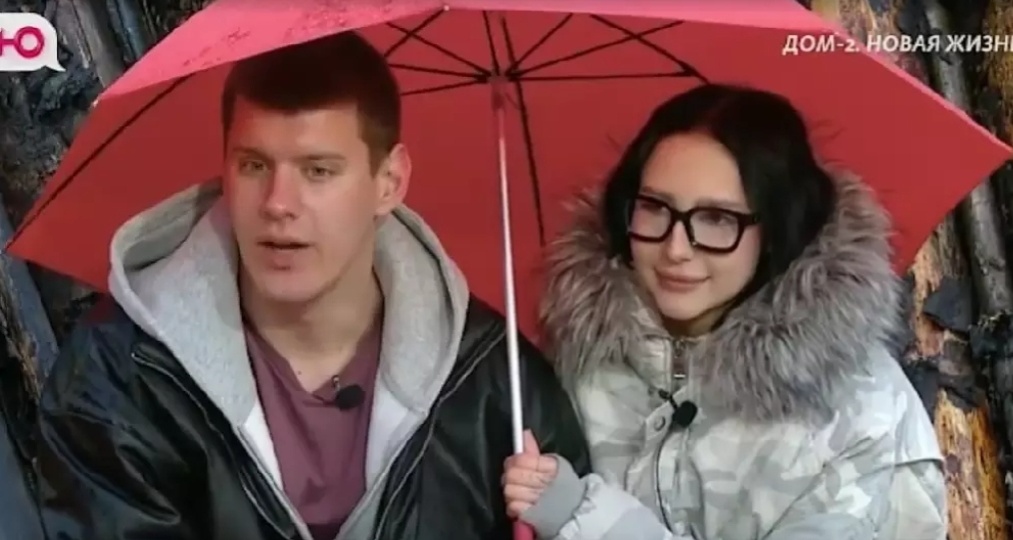 Свежие новости и слухи Дома 2 на (19.04.26) от Домдвадова