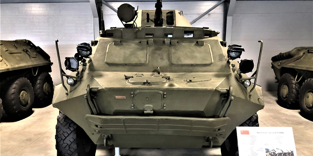 БТР-60ПБ. Обзор советского колесного бронетранспортера.