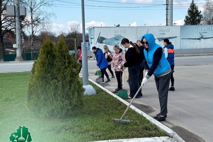 На третий городской субботник вышли почти 11 тысяч туляков