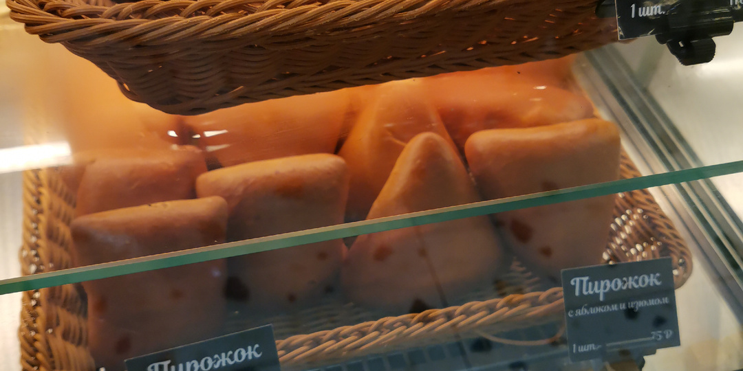 Исследование: даже если калорийность не превышает норму, избыток углеводов тормозит обмен веществ.