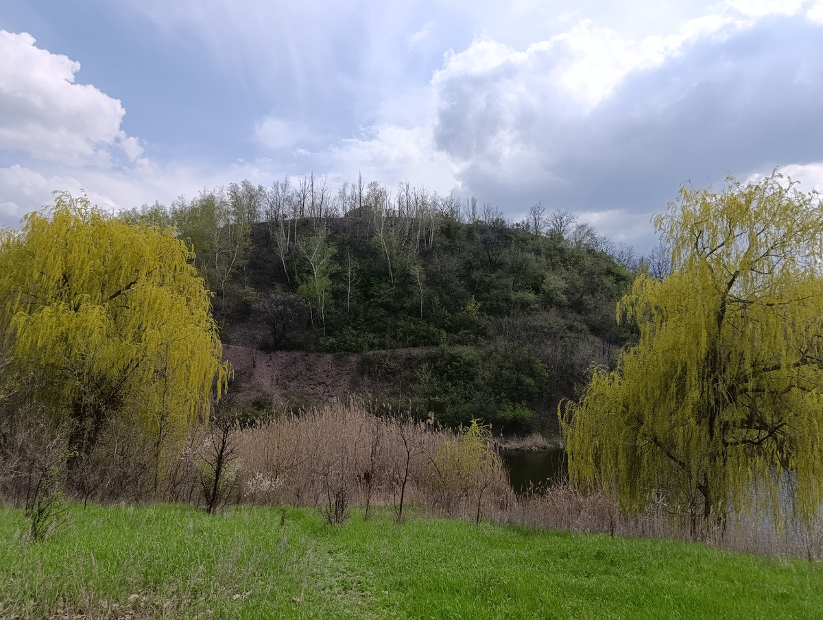 Террикон в урочище Бахмутка.