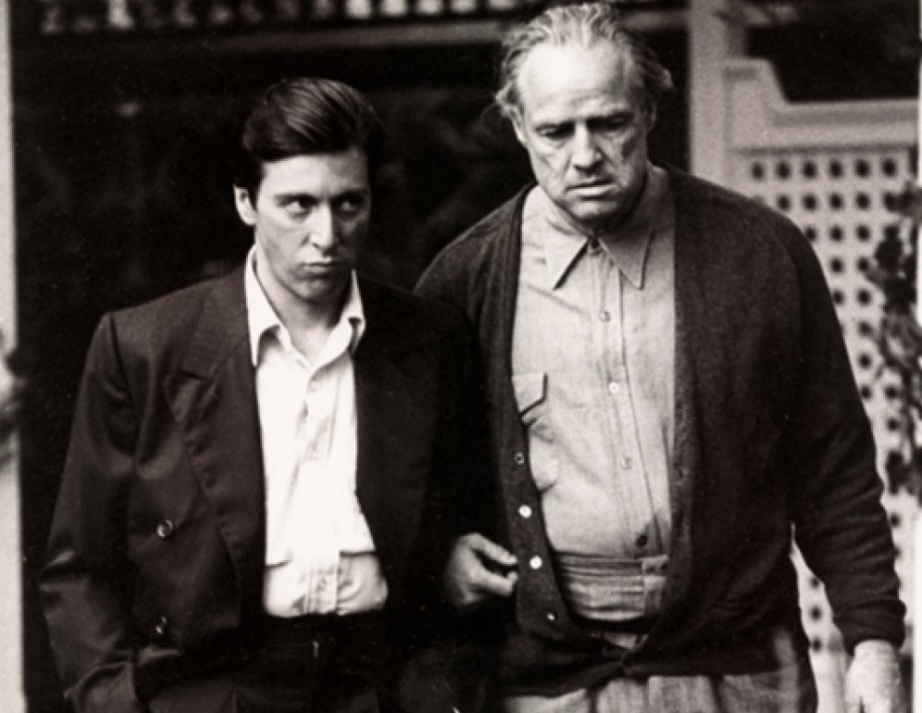 «Крестный отец»,1972. На фото: Аль Пачино и Марлон Брандо. 