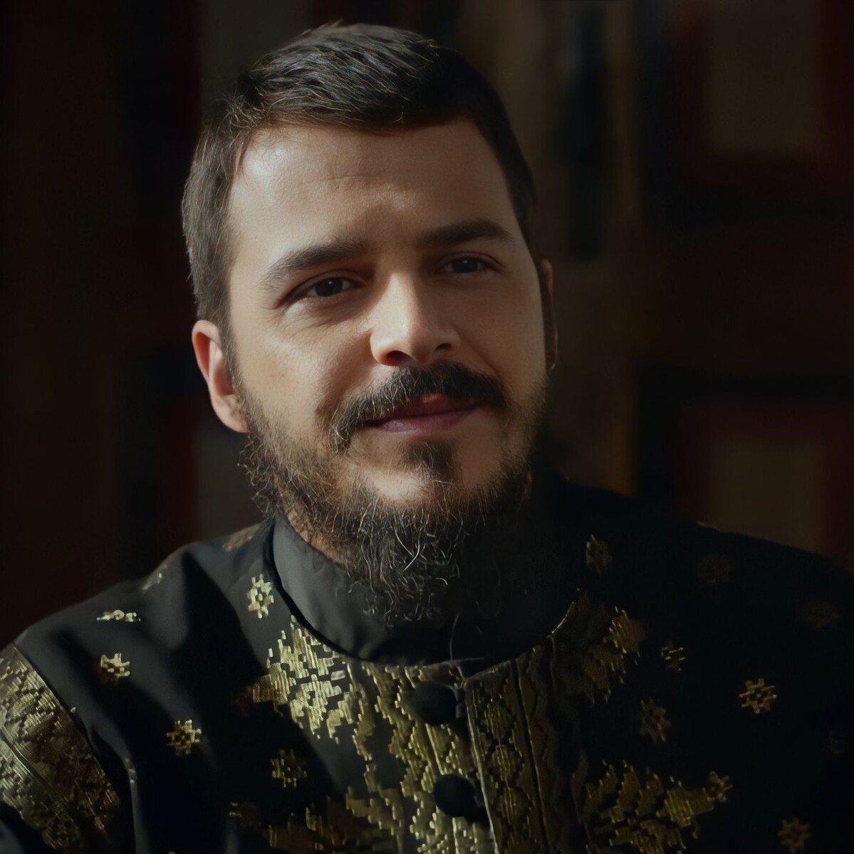 Мустафа тепло улыбнулся