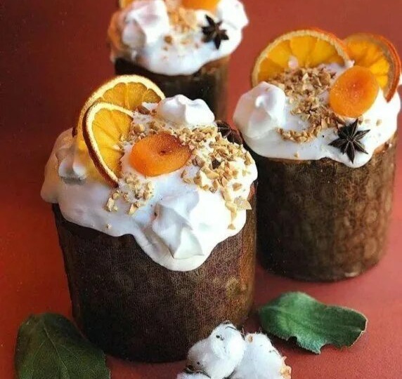 Что делать с засохшими пасхальными куличами и испорченными яйцами?