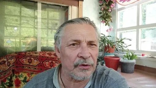 Жизнь пенсионеров в деревне. Дела житейские. Видео на ВК