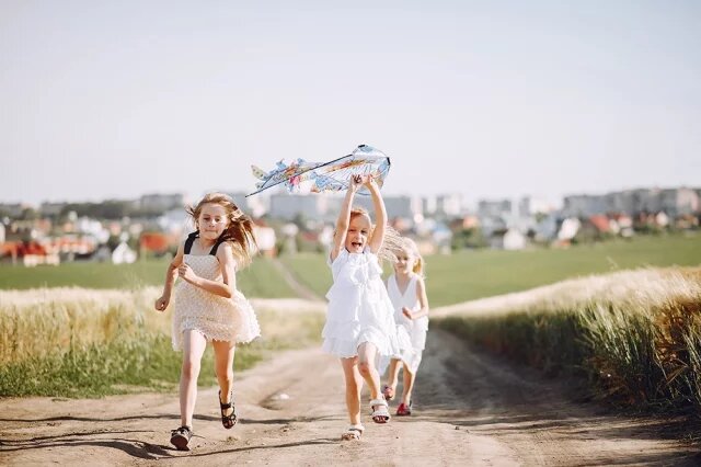    Когда начинаются летние каникулы у школьников в 2026 году?