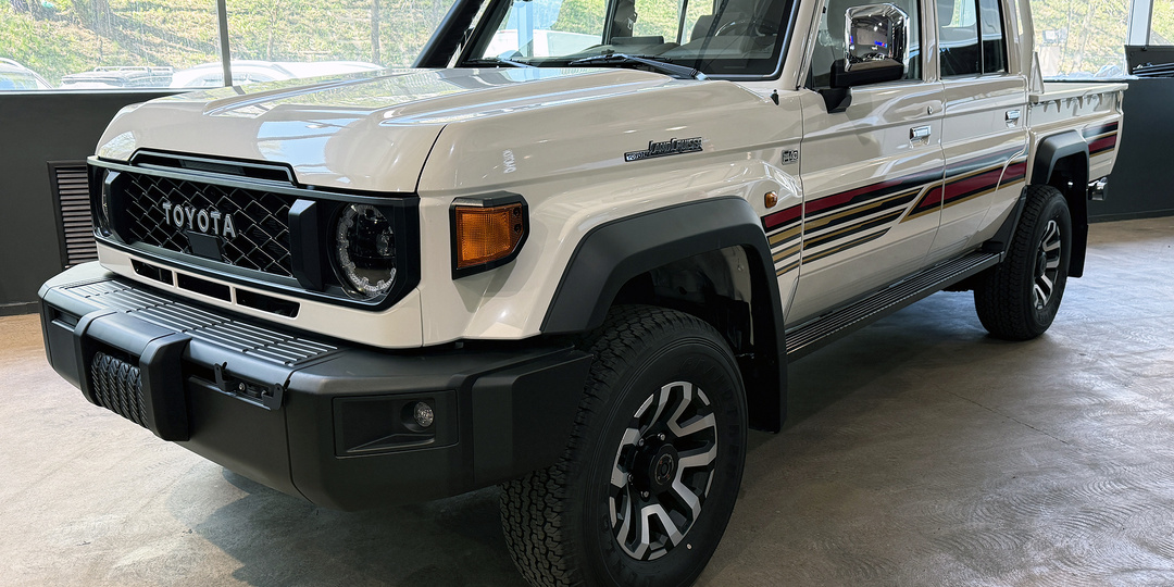 Зачем Toyota по-прежнему выпускает новые Land Cruiser 70 и кому они нужны: узнал и рассказываю
