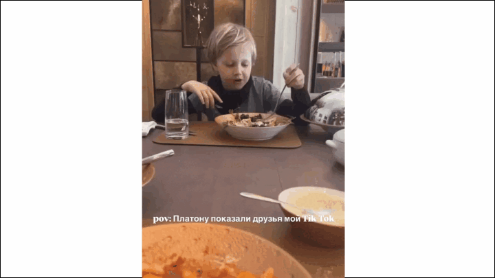   Прямолинейно и рассудительно Платон объясняет маме про качество контента. Видео: ТГ-канал Ego_svita