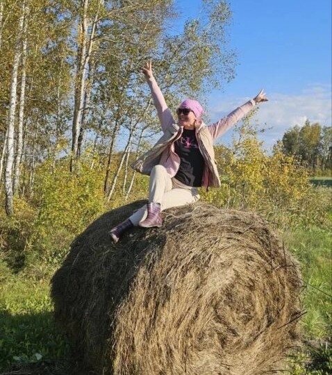 Омский психотерапевт Алёна Антонова рассказала, за что любит автопутешествия и предложила подписчикам вместе составить маршрут вояжа по Омской области