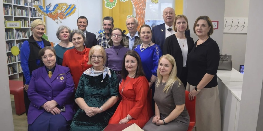 Литературному клубу «Радуга» – 15 лет