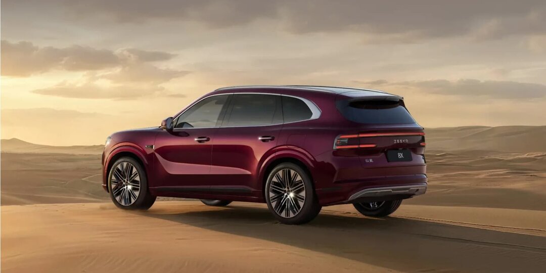 Zeekr 8X собрал 10 000 заказов за 30 минут