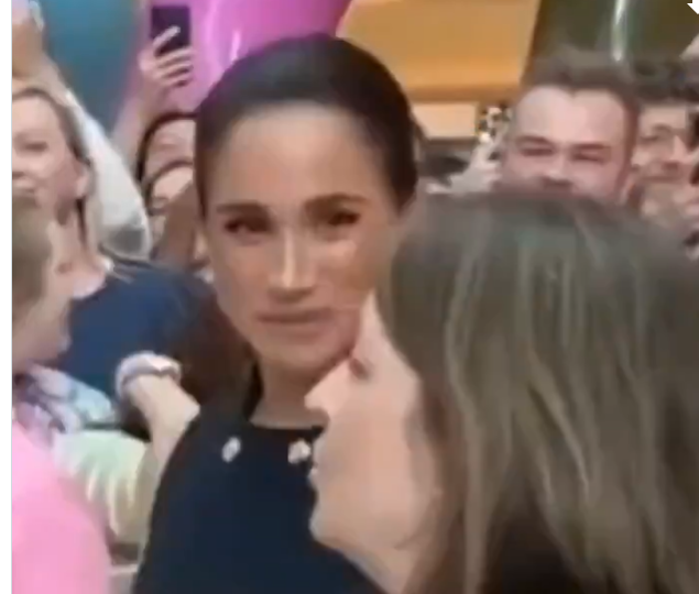 "Ревнивый" взгляд Меган Маркл стал предметом обсуждения в сети