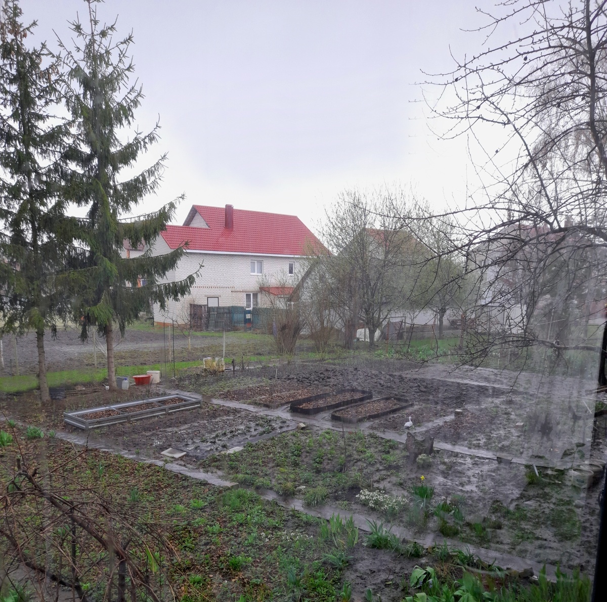 Прошёл ливень, и кончилось кино...