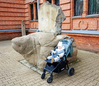 Путешествие сквозь тысячелетия: мы с Аришей 1,5 лет в Музее Амура