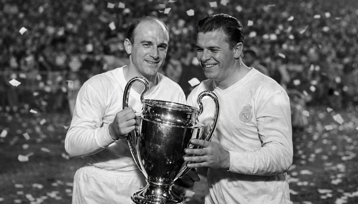 Легенда Ди Стефано и Пушкаш (Пускас)-начало великой эпохи. Изображение сгенерировано с помощью ИИ.