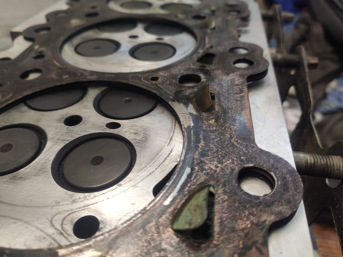 Газы Патфайндер (навара) yd25dtii 