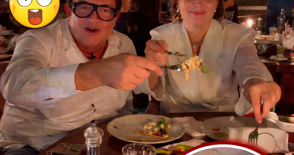 Дибров выкатил видео с ужином, но народ опять в панике: чем занимается его вторая рука под столом