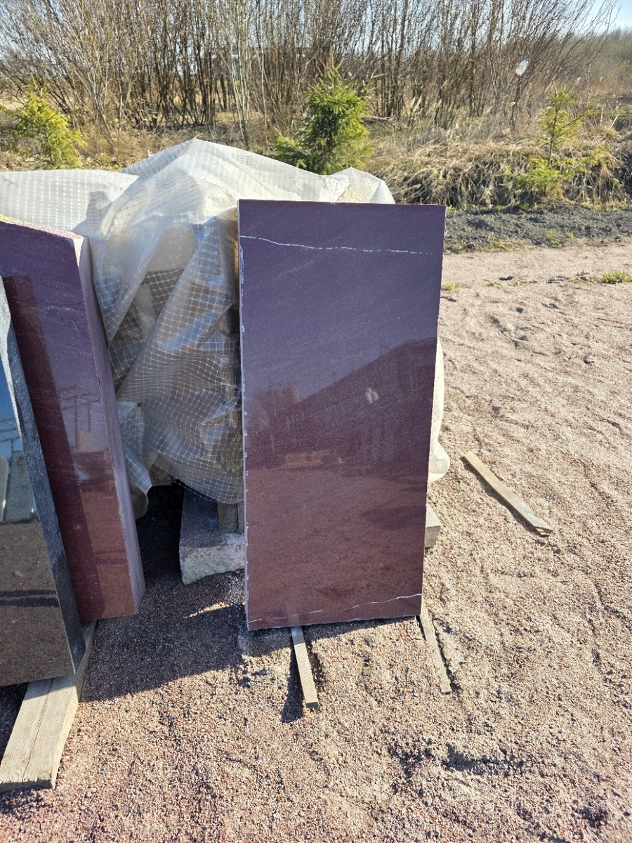 От вида гранита зависят и сроки