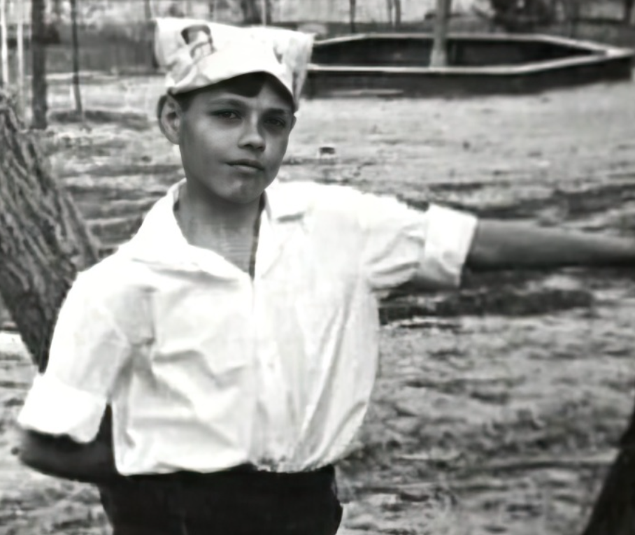 Игорь Скляр в детстве