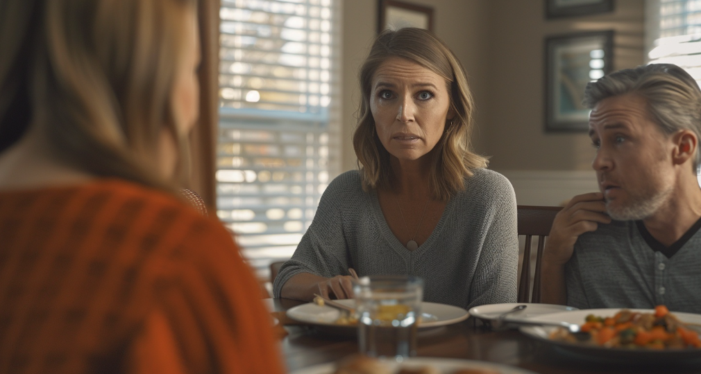 11 лет жду внуков. Подруга уже водит внучку в школу. А я мою посуду и считаю. Знаете, что я поняла