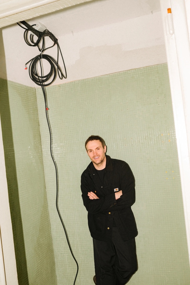    Сабато де Сарно откроет выставку в Милане (фото 1)