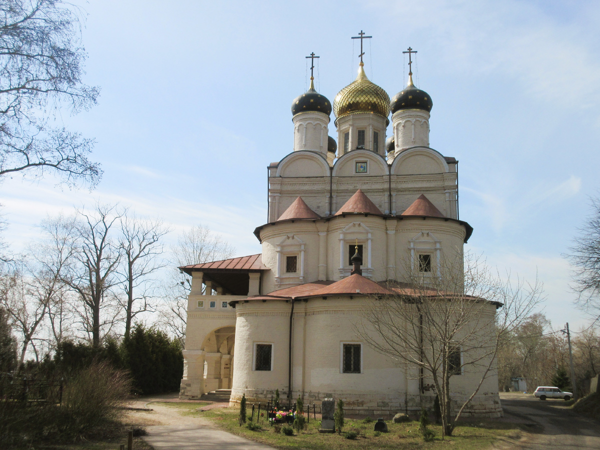 Троицкий храм 