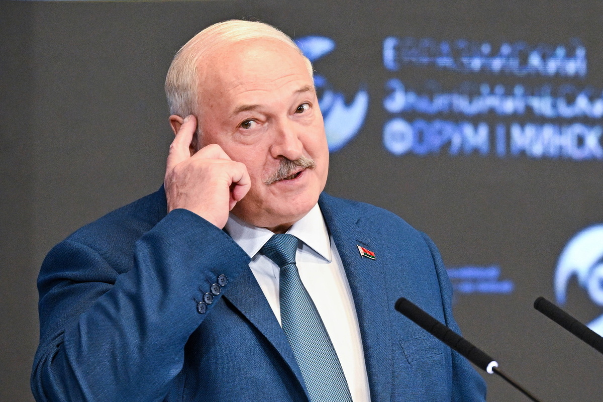   Сергей Бобылев/POOL/ТАСС- Александр Лукашенко