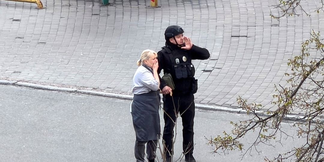 Завтра скажут, что его мобилизовали русские хакеры