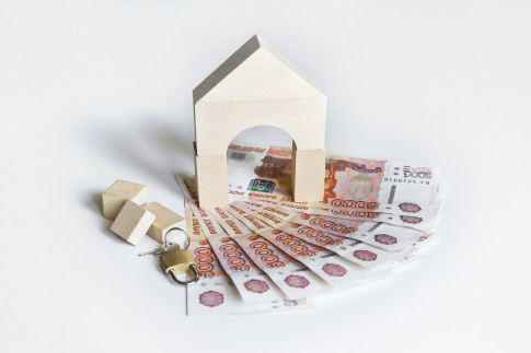 Банки рекордно снизили одобряемость ипотеки до 49,9%