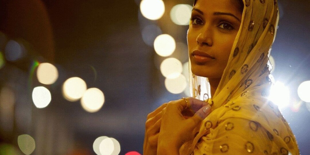 Звезда «Миллионера из трущоб» Фрида Пинто выбрала семью и избегает публичности