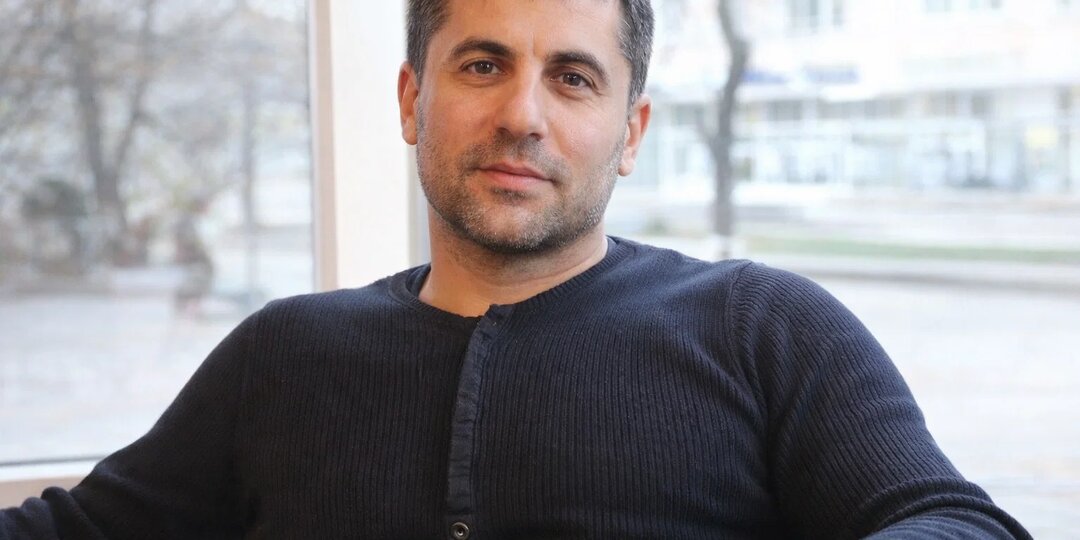 В 54 года я решила дать шанс отношениям с мужчиной (40 лет). Первые месяцы были как в кино, но потом я заметила одну деталь