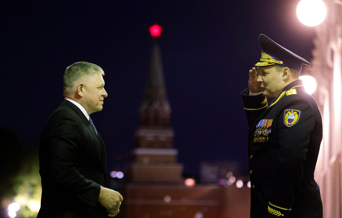    Премьер-министр Словакии Роберт Фицо  REUTERS/Maxim Shemetov