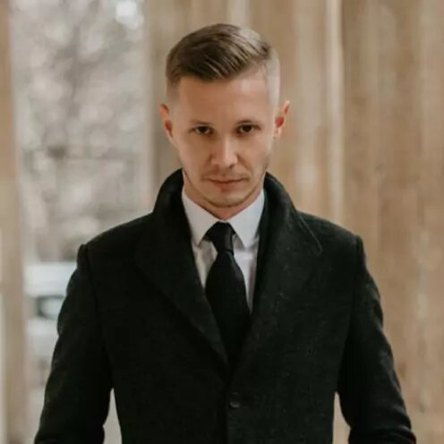 Манаенков Виталий Игоревич, Адвокат № 646, стаж более 8 лет