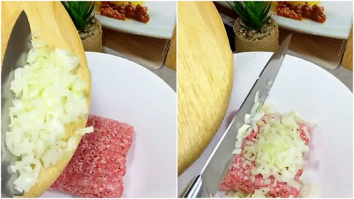 📸 Добавляем лук к фаршу.