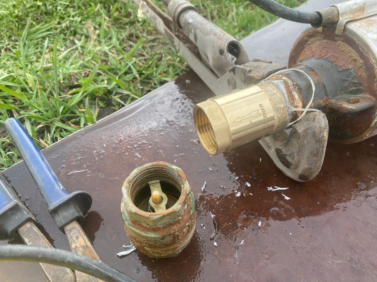 Разница по металлу ощутимая. Посмотрим сколько прослужит.