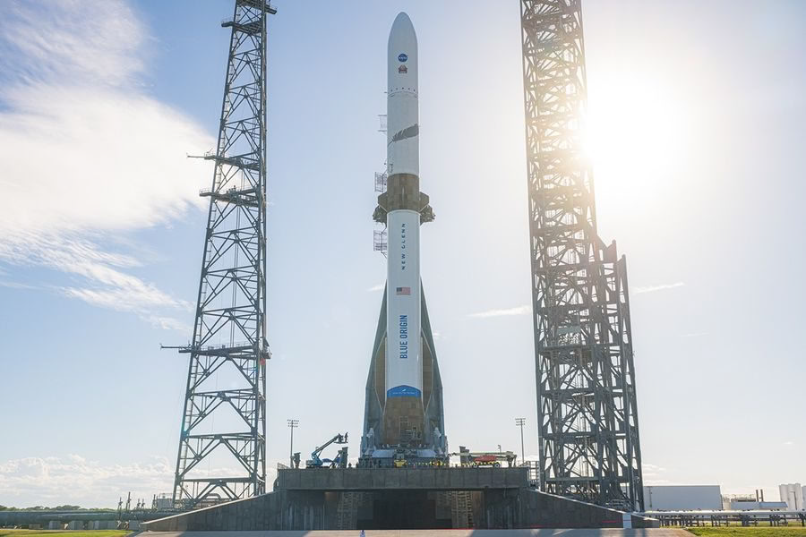 Изображение: NASA, Blue Origin.