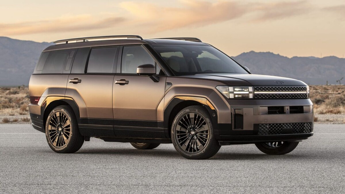    Hyundai Santa Fe 2024 модельного года. Фото Hyundai