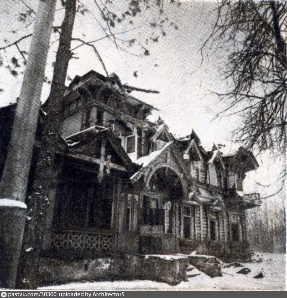 Руины господского дома Карзинкиных / uploaded by ArchitectorS - https://pastvu.com/p/30360
