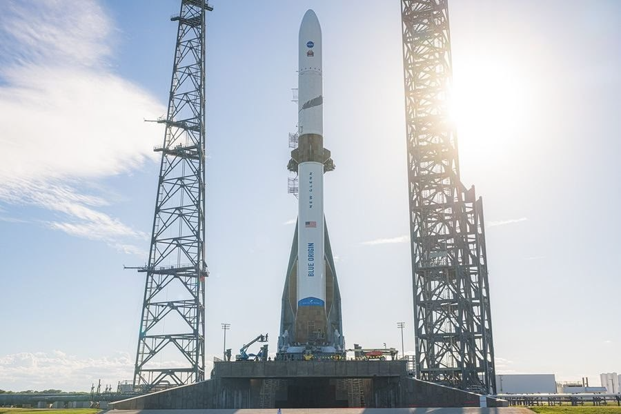 Изображение: NASA, Blue Origin.